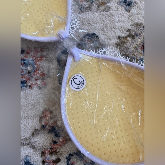 The Bridal Bra in white - Picture 2 of 4